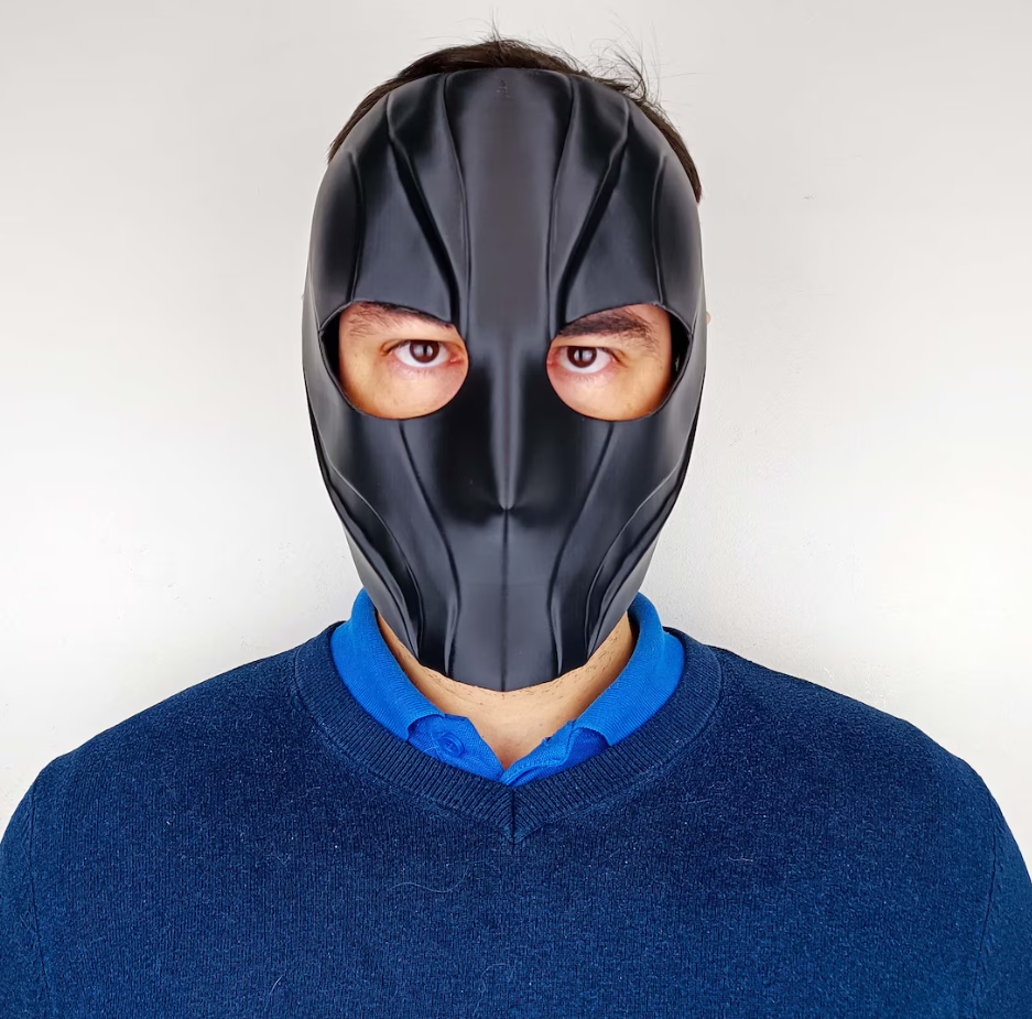 Black Full-Face Mask 135