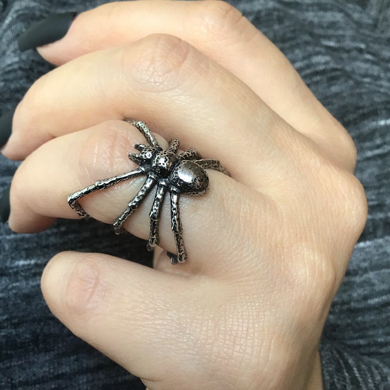 Gothic Spider Ring