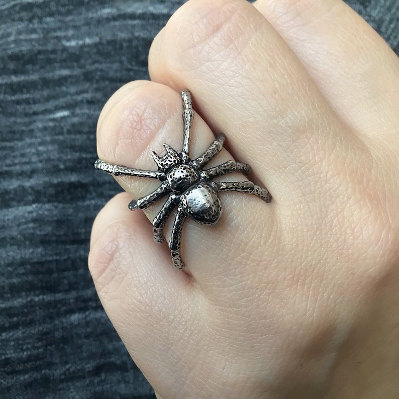 Gothic Spider Ring