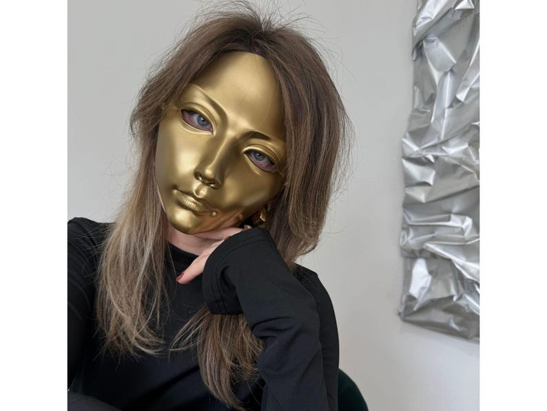 Handcrafted Gold Mask 140