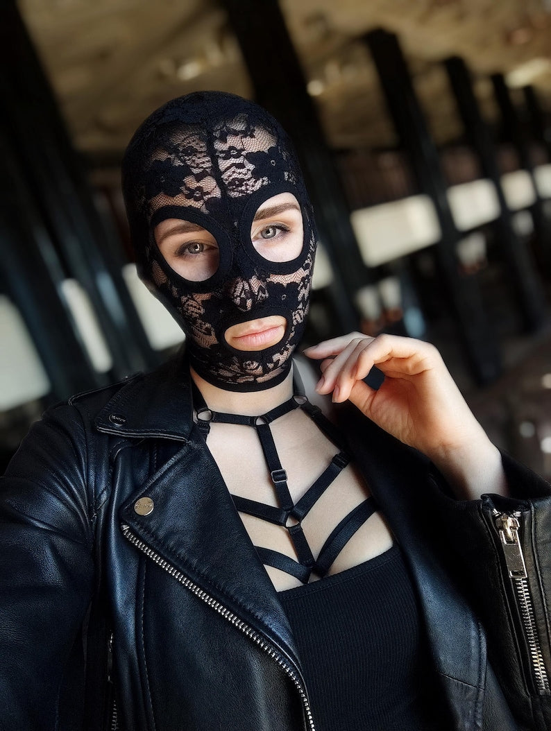 Handmade lace mask and mask bandage