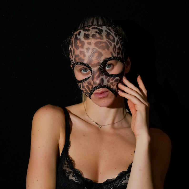 Sheer Leopard Print Full-Face Mask 161