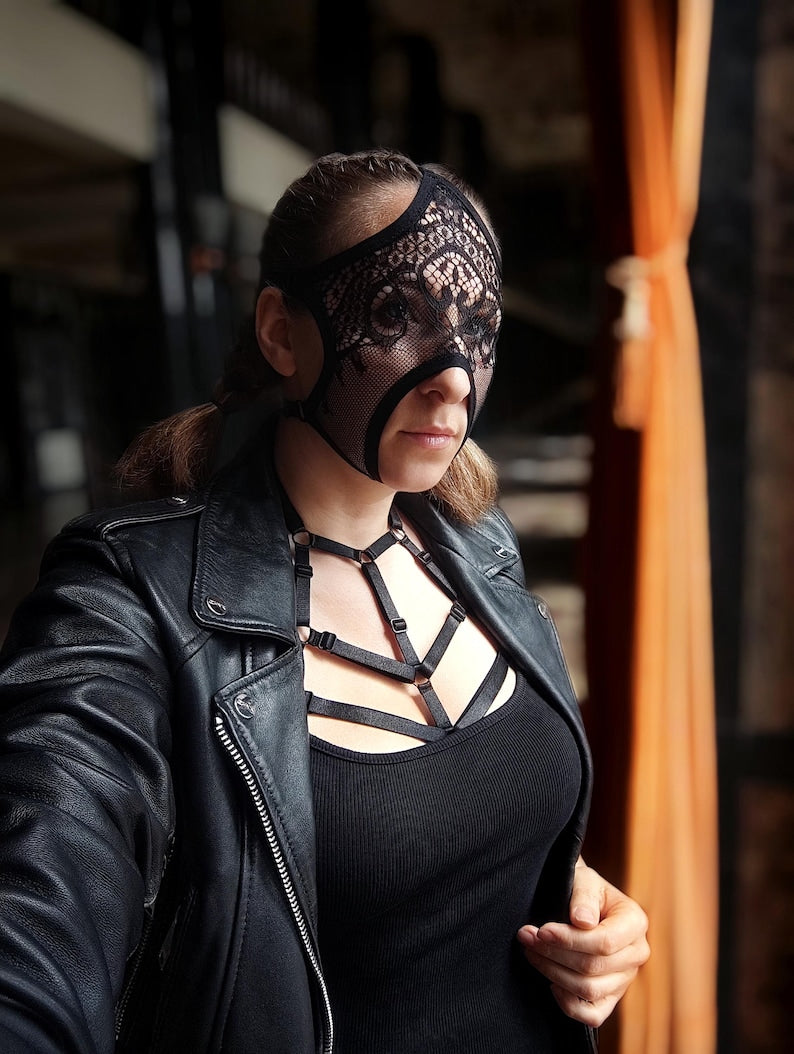 Black Lace Facial Mask - Stylish Floral Lace Accessory