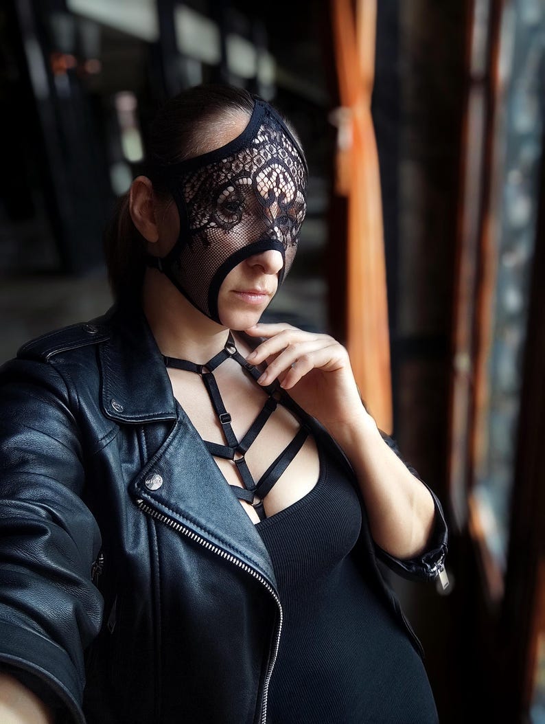 Black Lace Facial Mask - Stylish Floral Lace Accessory