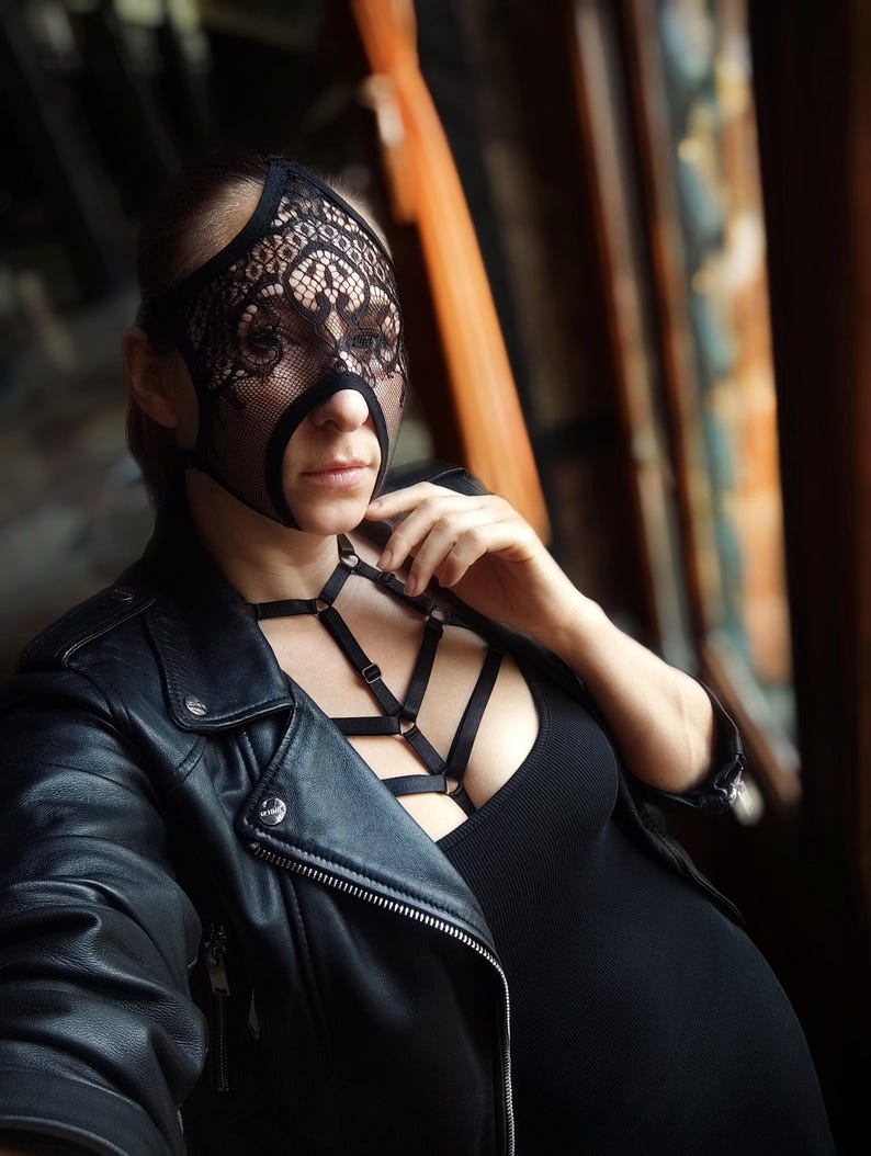 Black Lace Facial Mask - Stylish Floral Lace Accessory