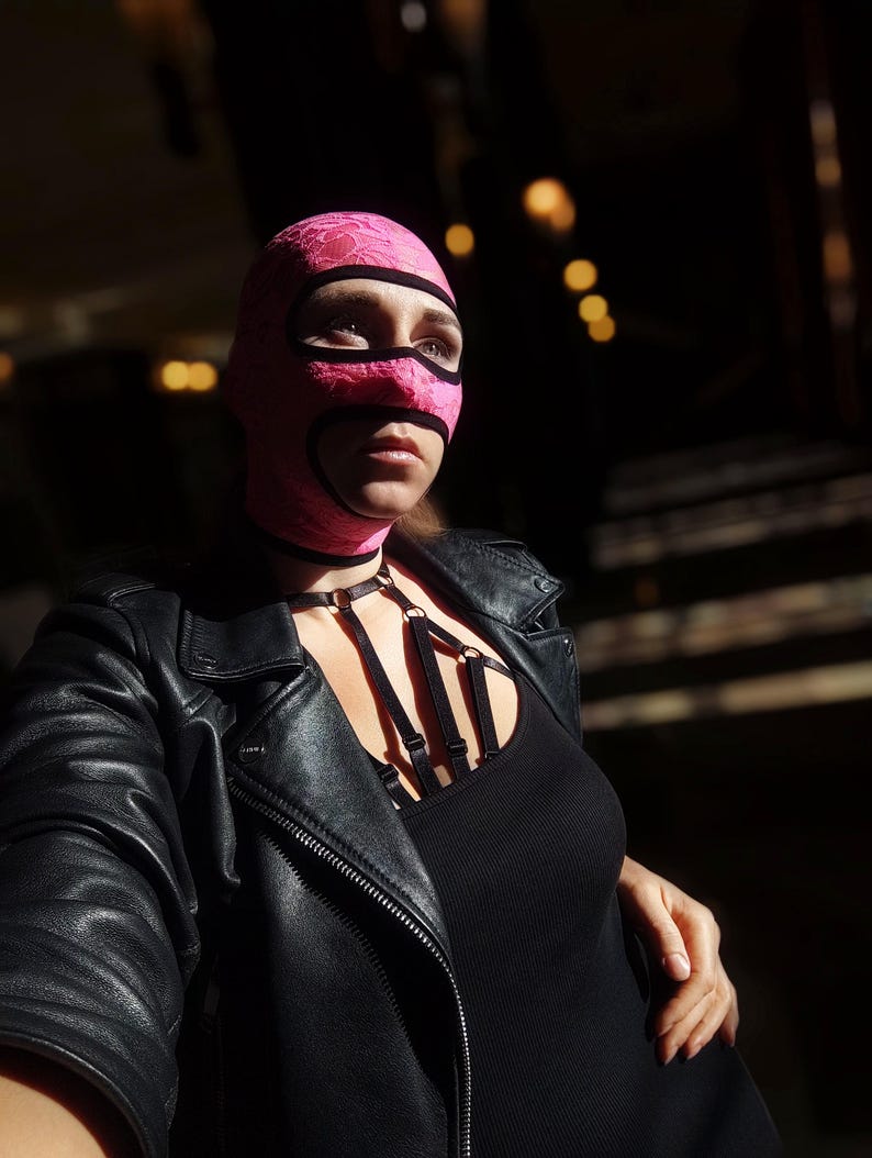 Pink floral lace full-face mask 168