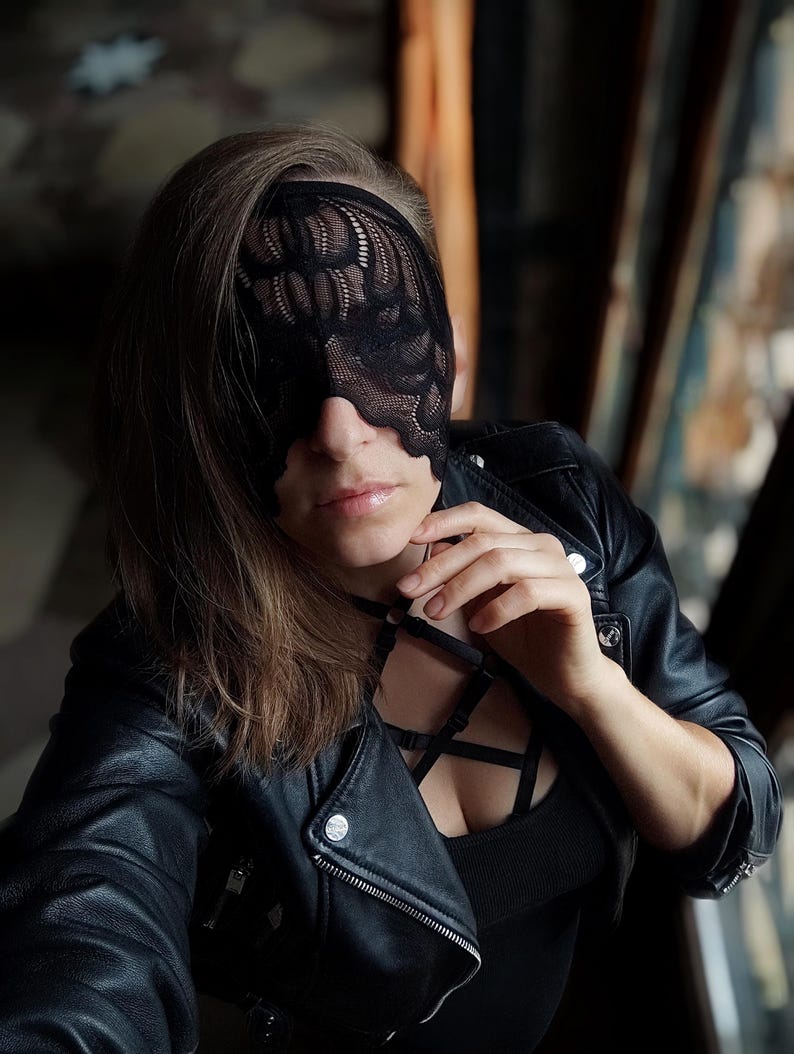 Black Floral Lace Eye Veil Mask 44