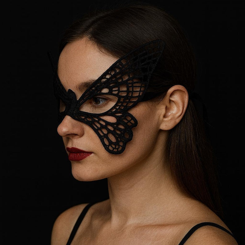 Black Butterfly Lace Mask 150