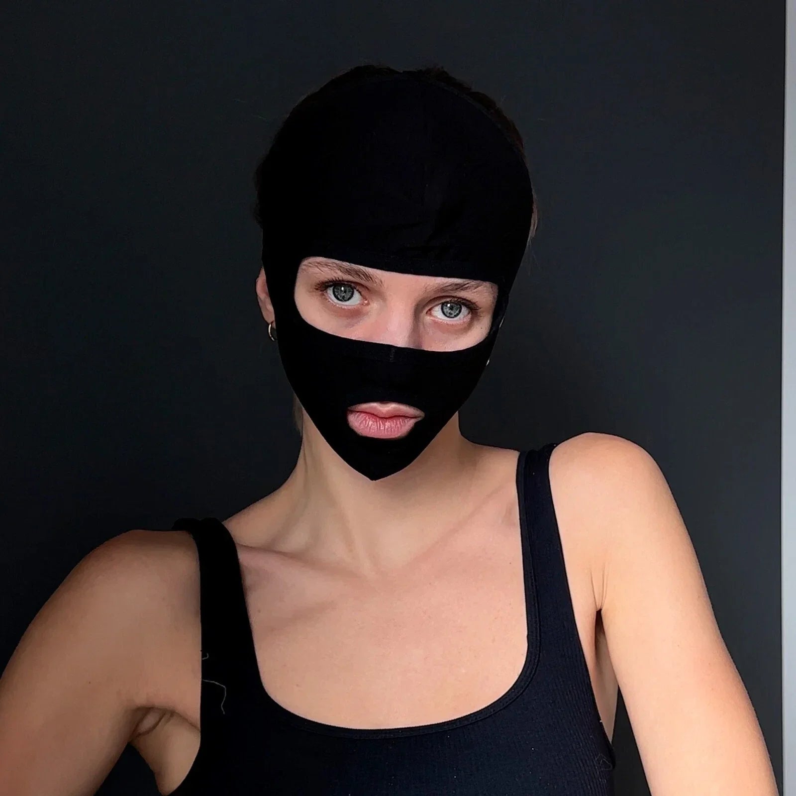 Minimalist 2-Hole Full-Face Mask 108