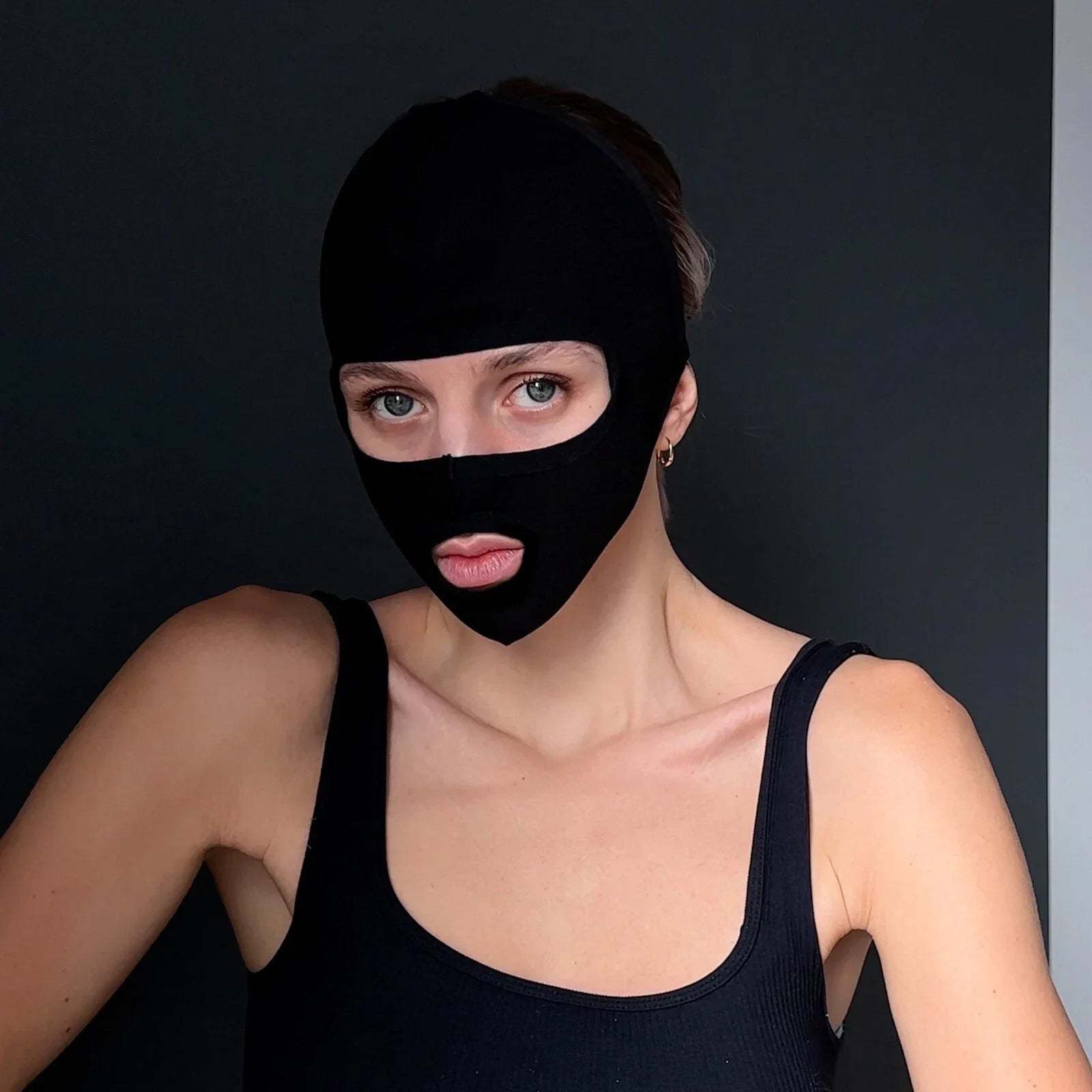 Minimalist 2-Hole Full-Face Mask 108